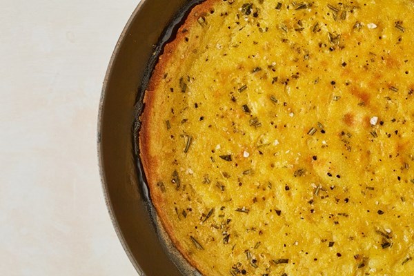 Chickpea and rosemary pancake (Farinata)