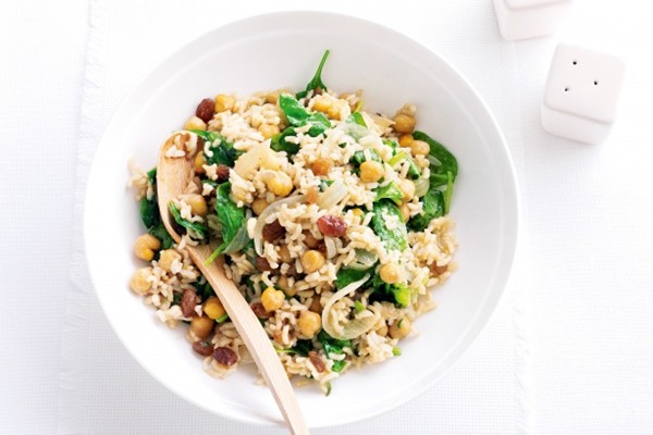 Chickpea, brown rice & spinach pilaf