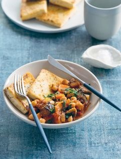 Chickpea cacciatore with pan-fried tofu and olives