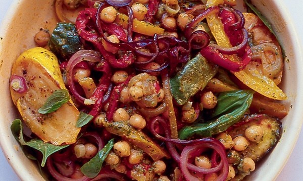 Chickpea, courgette and pepper stew