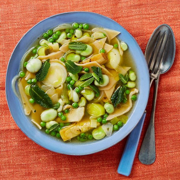 Chickpea pasta in spring vegetable stew