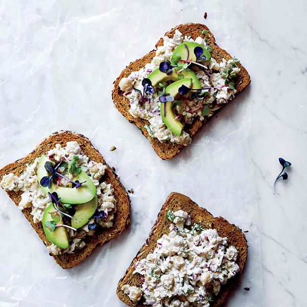 Chickpea salad sandwiches