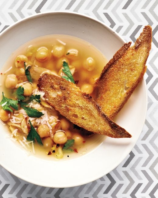 Chickpea soup with parsley and Parmesan