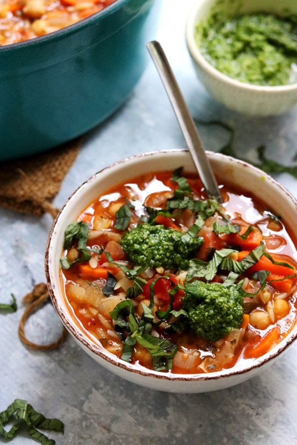 Chickpea, tomato, and orzo soup with basil pesto