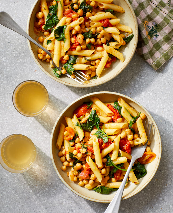 Chickpea, tomato and rosemary penne