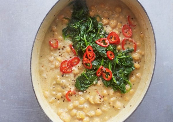 Chickpeas cacio e pepe