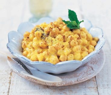 Chickpeas in a spice-laced yogurt sauce