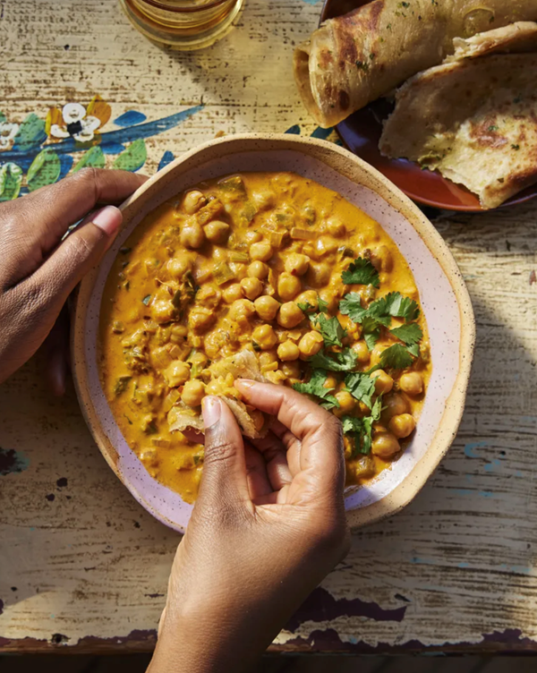 Chickpeas in coconut sauce