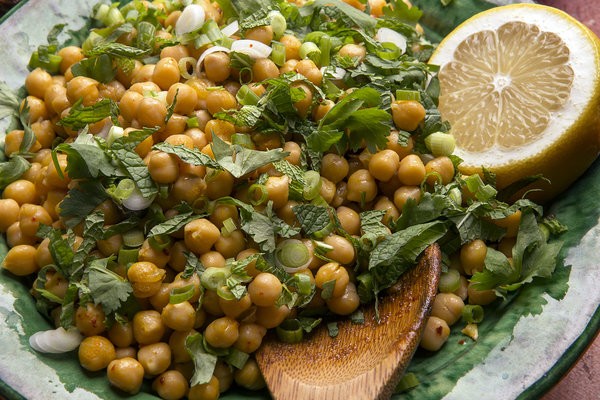 Chickpeas with mint, scallions and cilantro