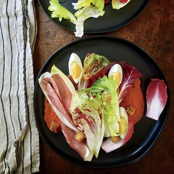Chicory leaves with salmorejo vinaigrette