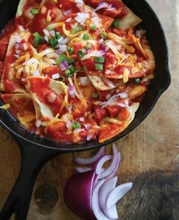 Chilaquiles rojos