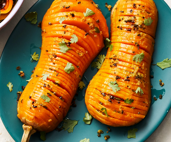 Chile & garlic Hasselback squash