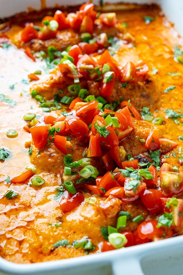 Chile con queso baked chicken