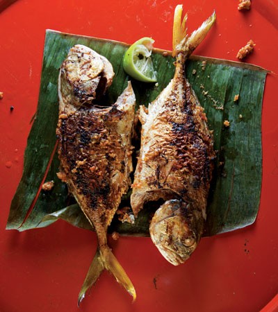 Chile fried fish (Ikan sumbat)