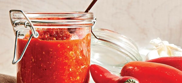 Chile-garlic sauce