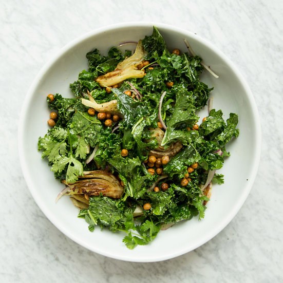 Chile-kale salad with fennel