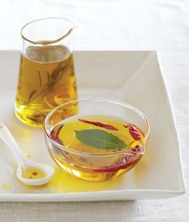 Chile-lemon olive oil
