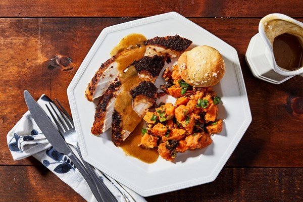 Chile-pecan gravy