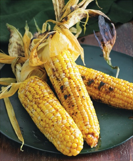 Chile-rubbed corn on the cob