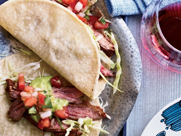 Chile-spiced skirt steak tacos