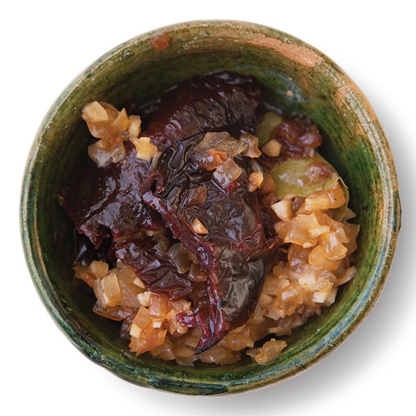 Chiles anchos en escabeche