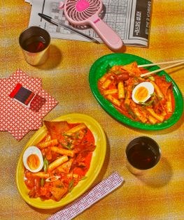 Chili crisp tteokbokki (Spicy rice cakes)