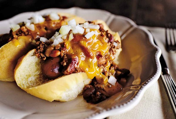Chili dogs