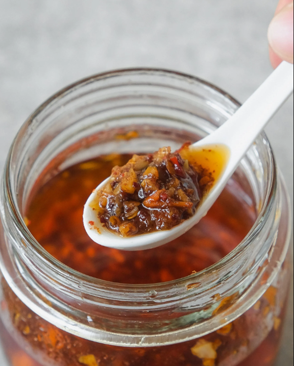 Chili-garlic oil