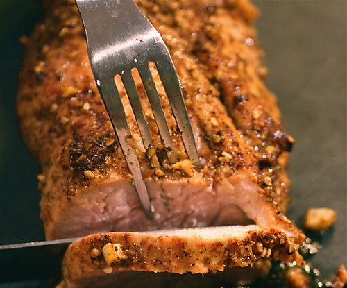 Chili-rubbed pork tenderloin