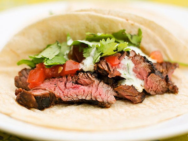 Chili-spiced skirt steak tacos