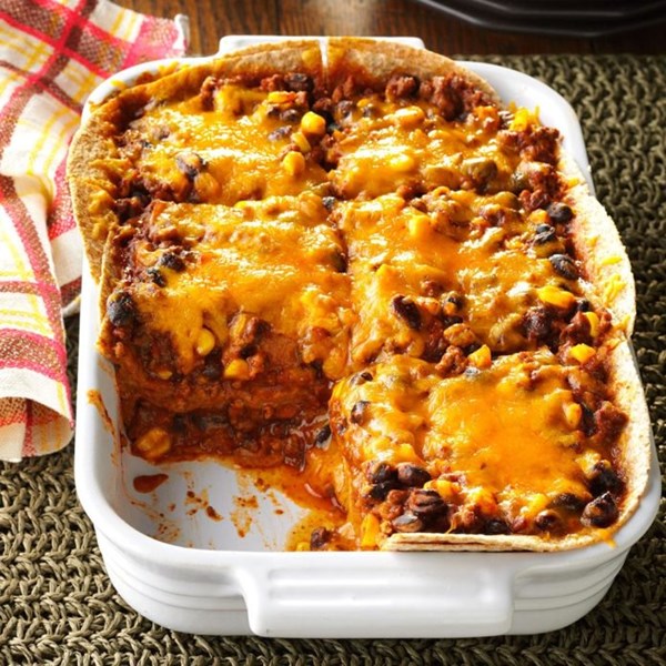 Chili tortilla bake