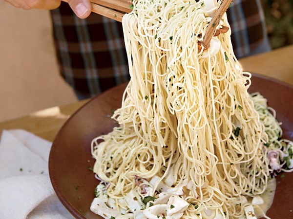 Chilled Chardonnay-braised calamari pasta