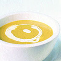 Chilled, curried apple soup