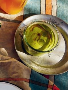 Chilled green ajo blanco