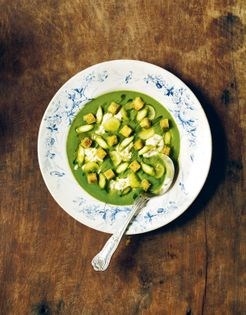 Chilled lovage soup with Gorgonzola, asparagus and grapes