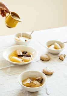Chilled poached apples + almond cookies