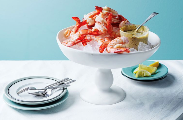 Chilled prawns with BLT mayonnaise