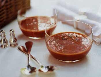 Chilled roasted tomato and red pepper soup with mint