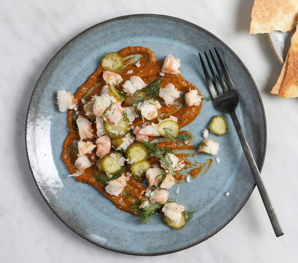 Chilled shrimp with Tunisian hot sauce and olive oil crackers