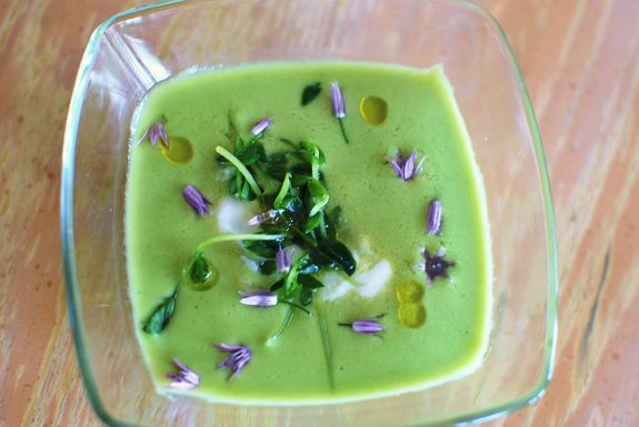 Chilled spring pea soup