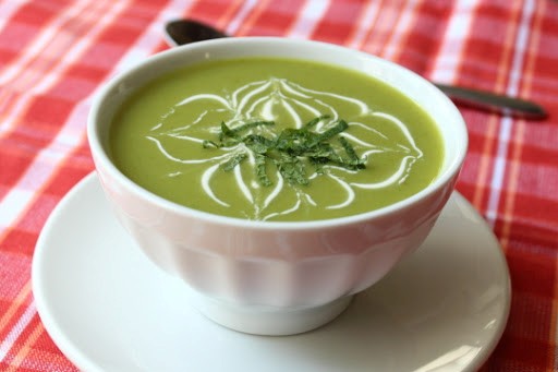 Chilled sugar snap pea soup