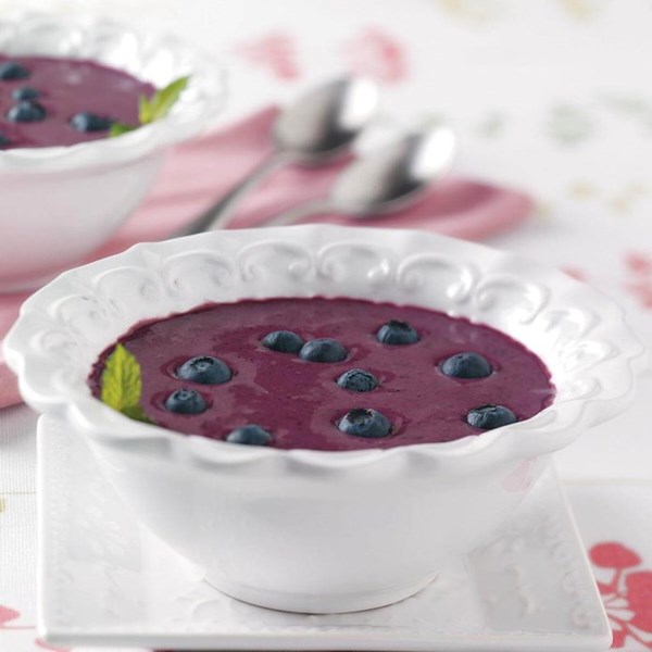 Chilled summer berry bisque