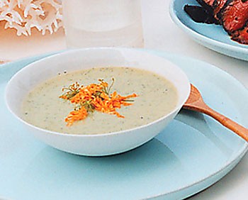 Chilled zucchini soup