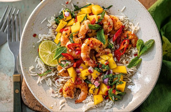 Chilli & lime prawns with mango chutney vinaigrette