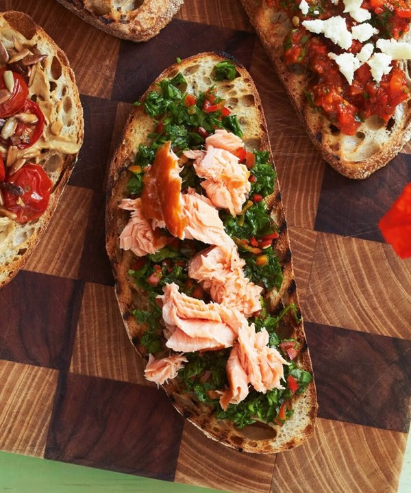 Chilli & rocket salsa
