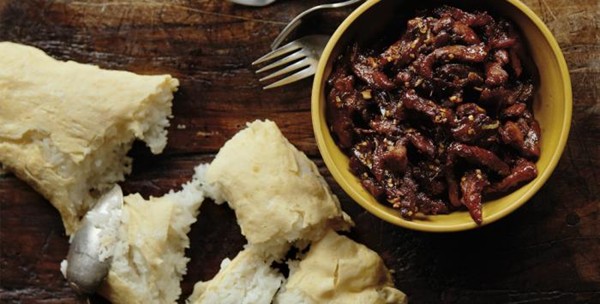 Chilli beef with a sticky rice omelette