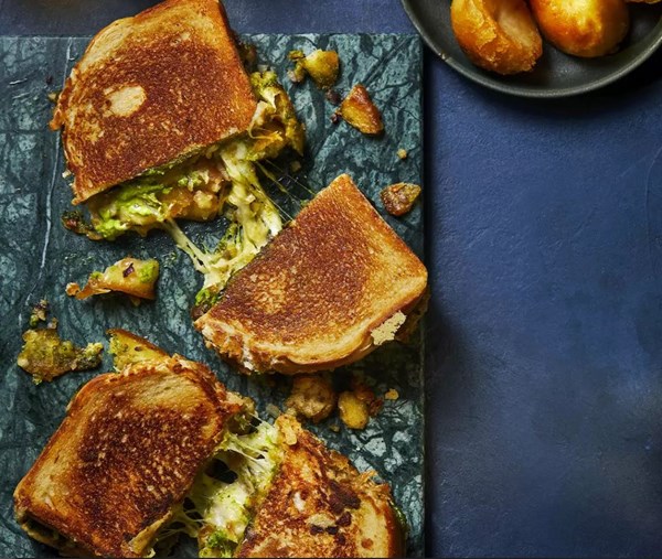 Chilli cheese potato toastie