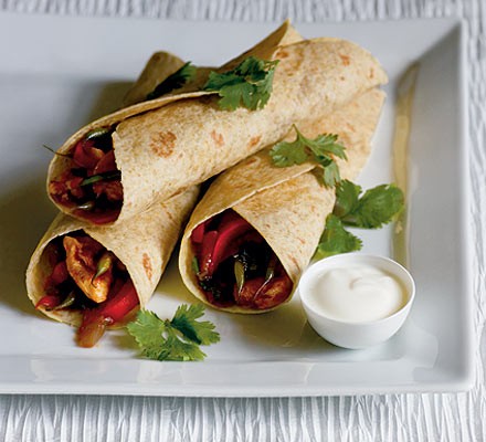 Chilli chicken fajitas