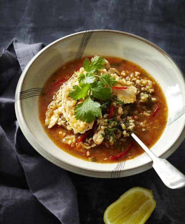 Chilli chicken stew with couscous