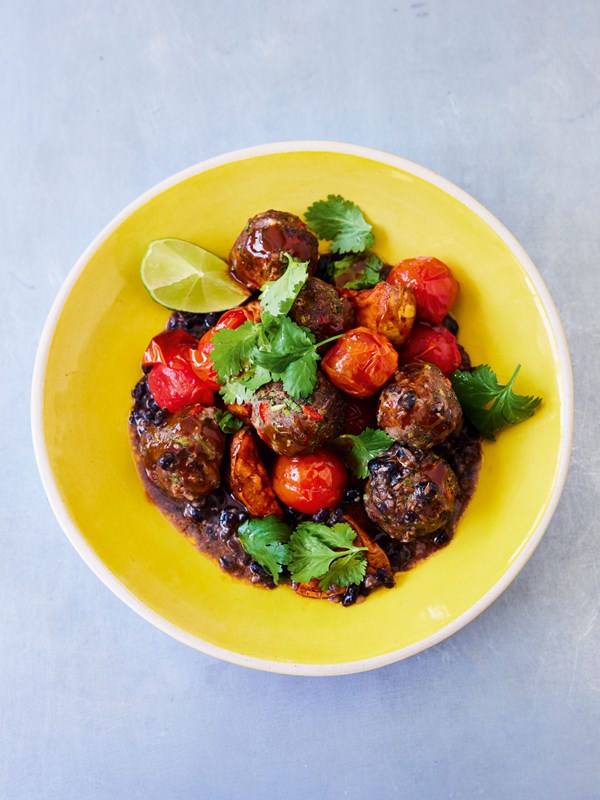 Chilli con carne meatballs